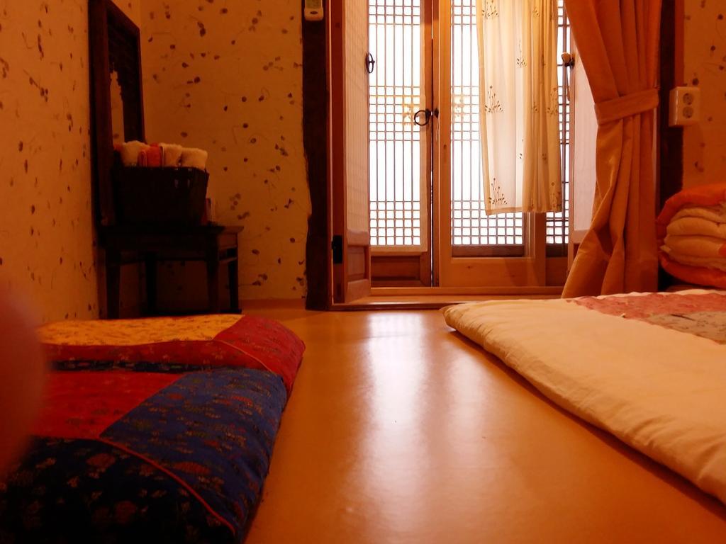 Dalbbit Hyang Hotel Csondzsu Kültér fotó